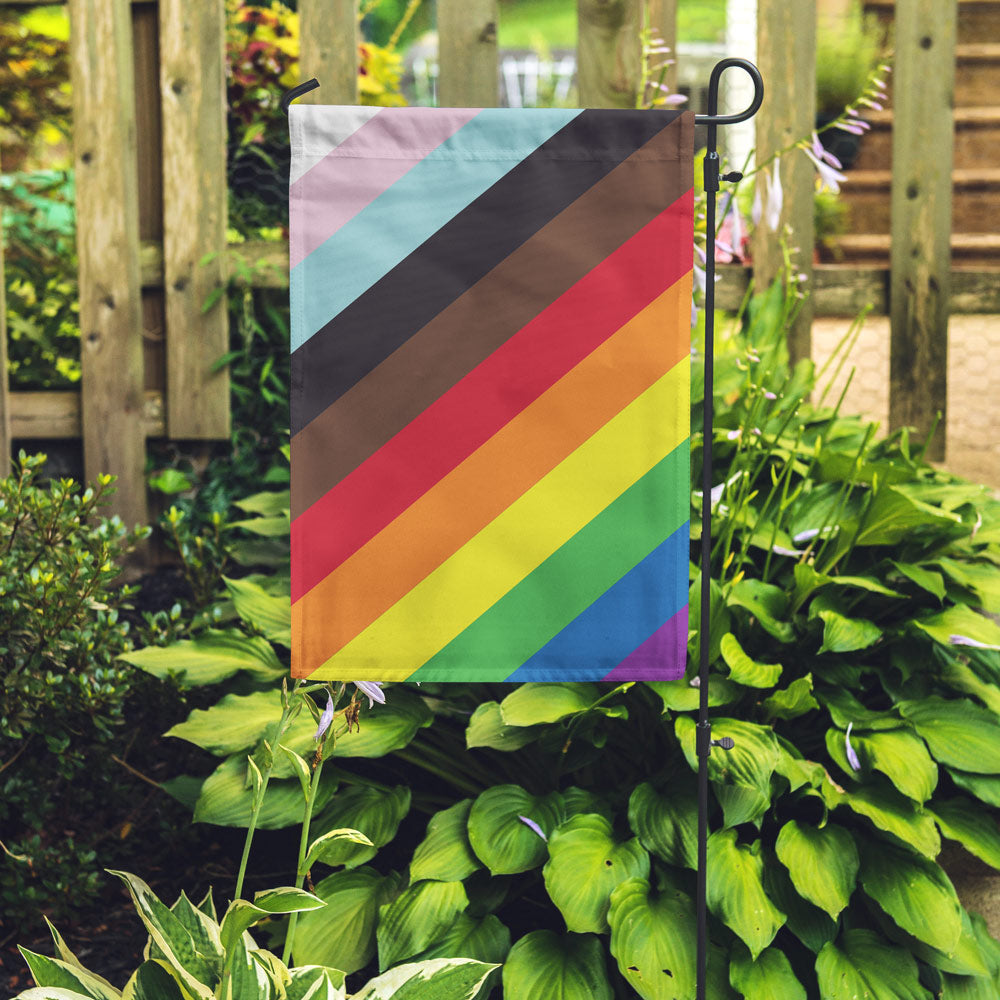 New 11 stripe diagonal garden flag designed by Michael Green at Flags for Good 