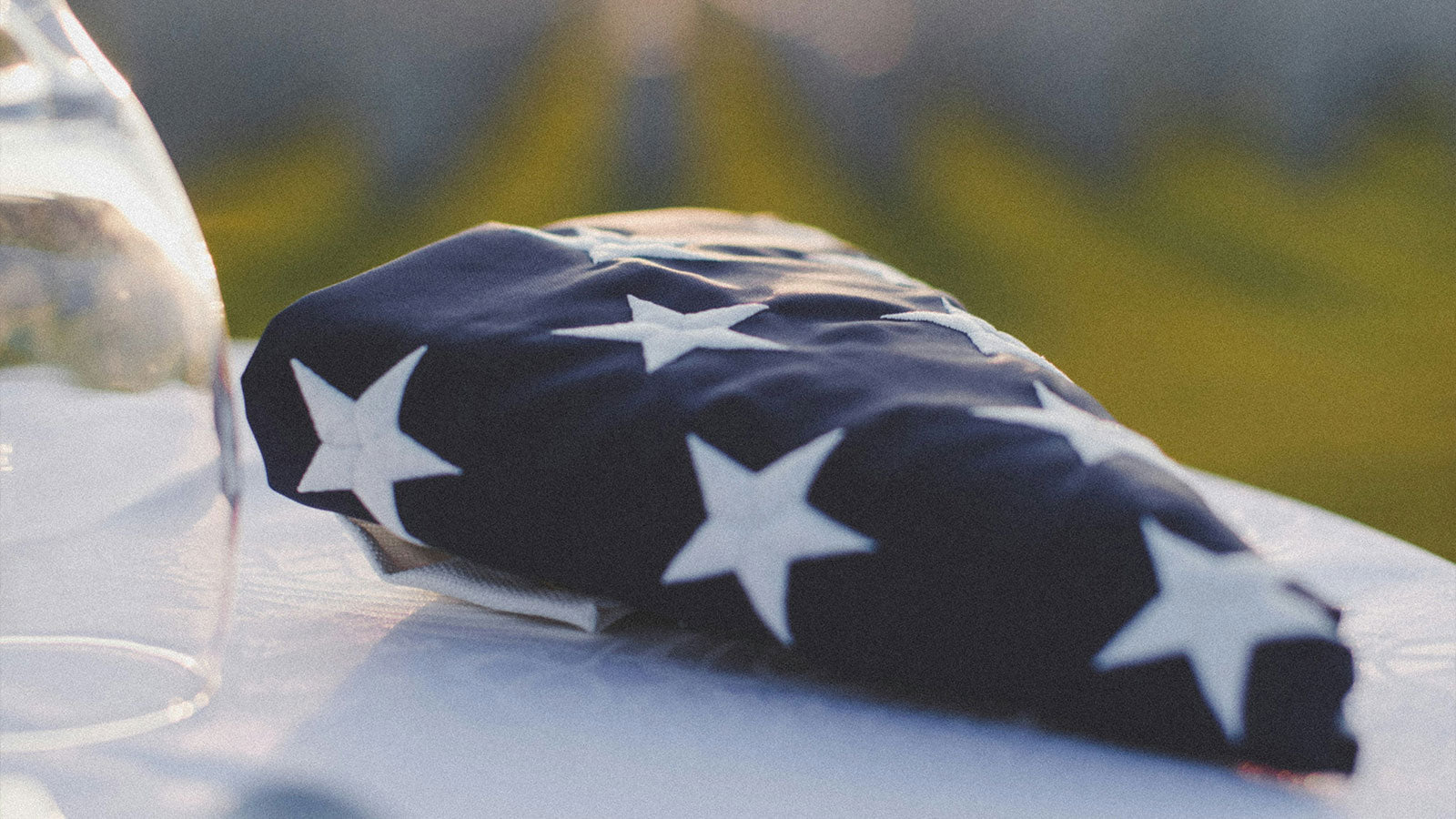 Proper Ways to Dispose of American Flags